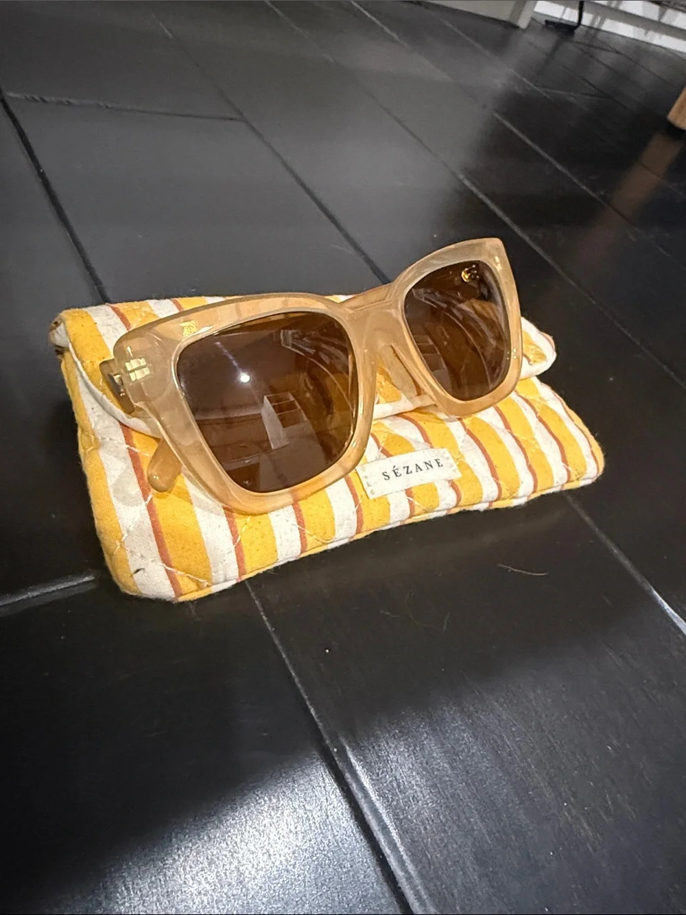 Sézane Sunglasses